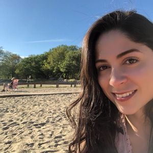 Meet your Posher, Thais